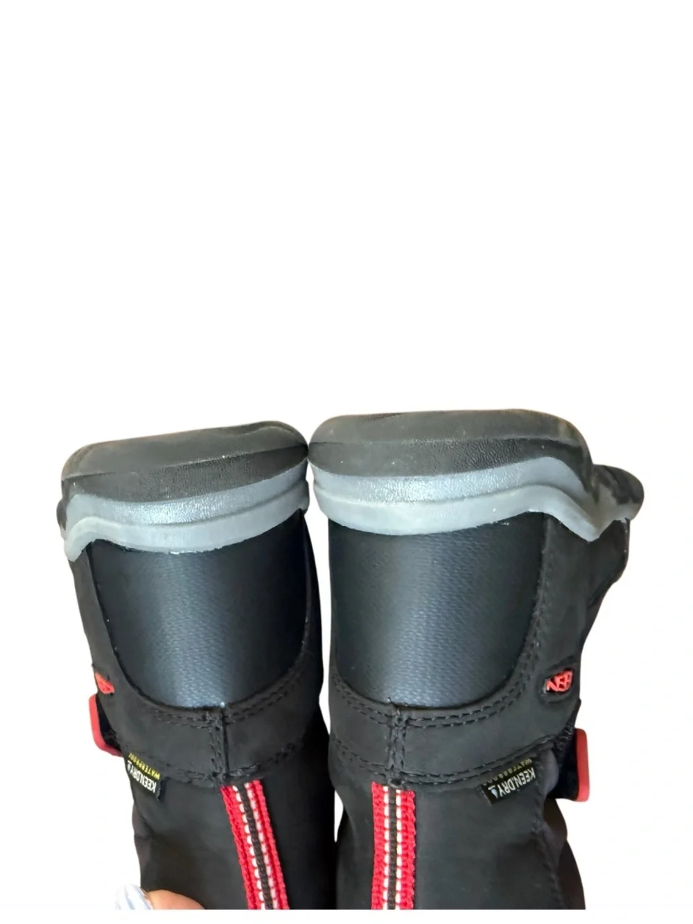 Keen Winterport Neo DT WP Black Boots with Red Accents-Size 8 NWOT